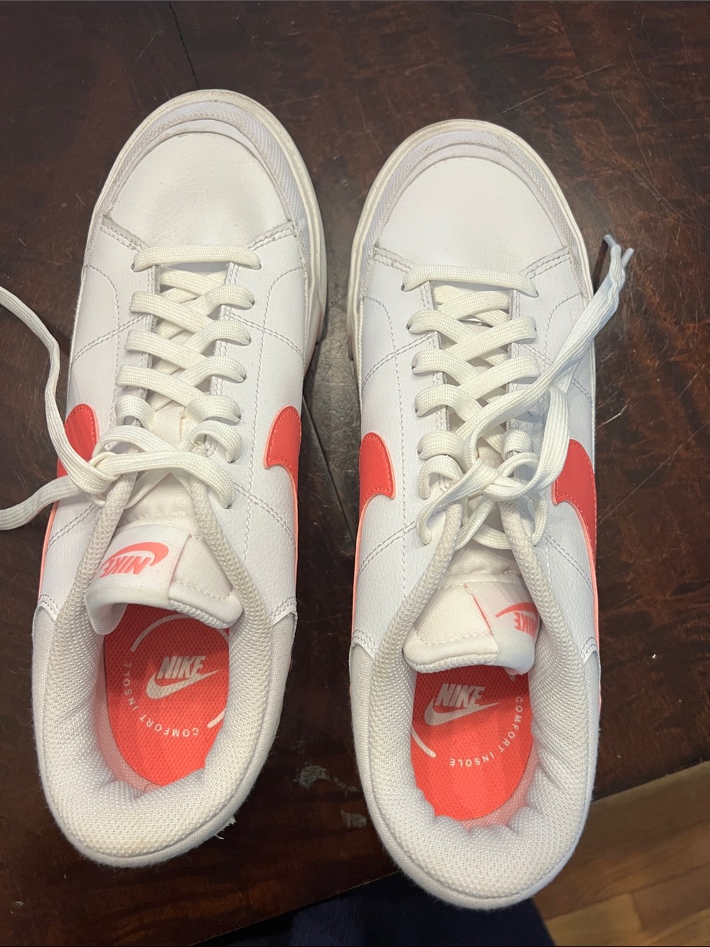Nike Women’s White Sneakers with Coral Swoosh